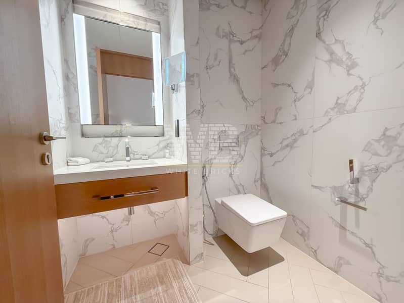 Prime Location | Spacious | Luxury Apartment - Image 12