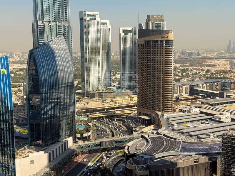 Prime Location | Spacious | Luxury Apartment - Image 16