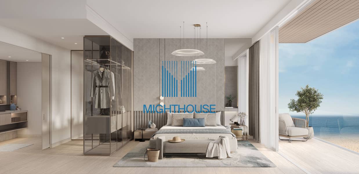 Luxurious | Community and Sea View