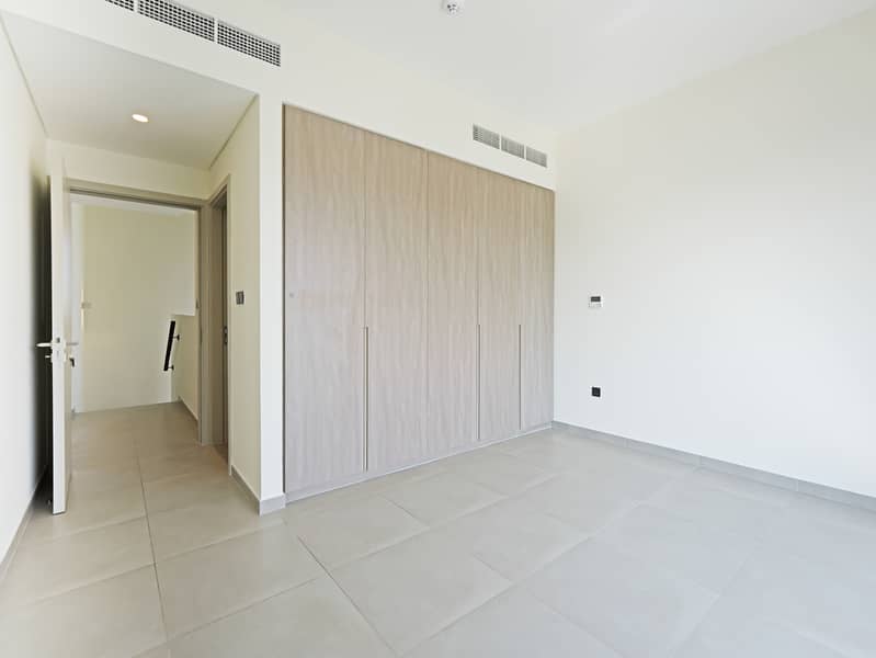 Near Golden Beach | Vacant |Backing the Green Belt - Image 11