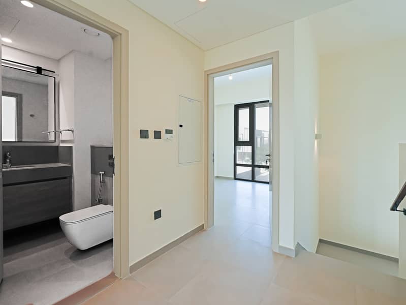 Near Golden Beach | Vacant |Backing the Green Belt - Image 12