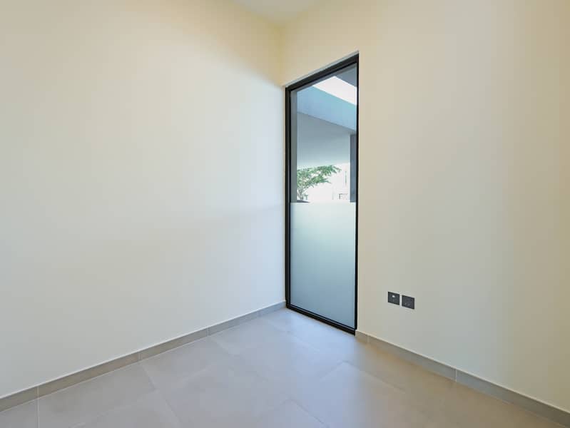 Near Golden Beach | Vacant |Backing the Green Belt - Image 13