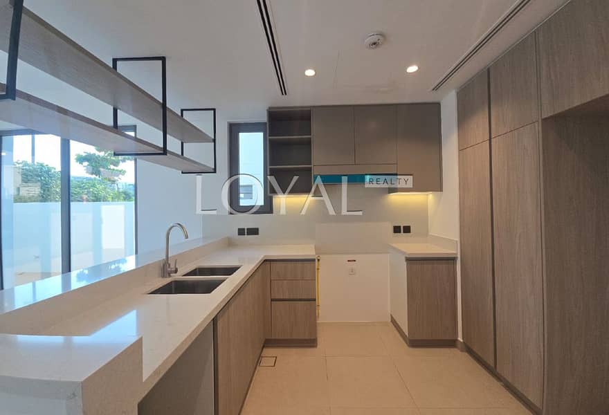 Brand New | Spacious 4 Bed | Ready to move