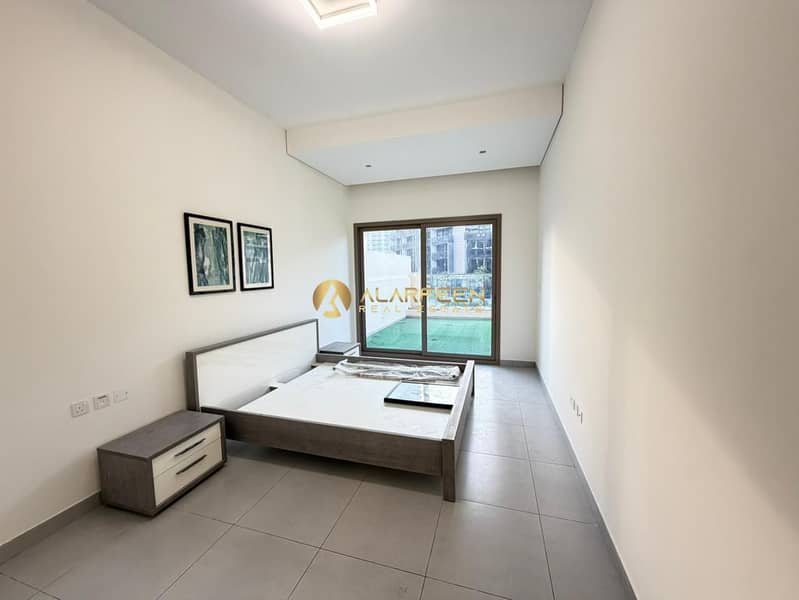 Huge Terraced | Ready To Move | Call Now