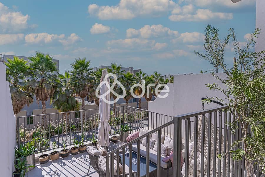 Luxurious Fully Furnished 2-Bedroom + Maid - Image 14