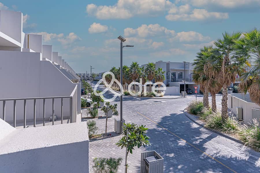 Luxurious Fully Furnished 2-Bedroom + Maid - Image 19