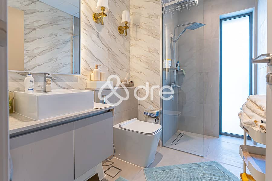 Luxurious Fully Furnished 2-Bedroom + Maid - Image 30