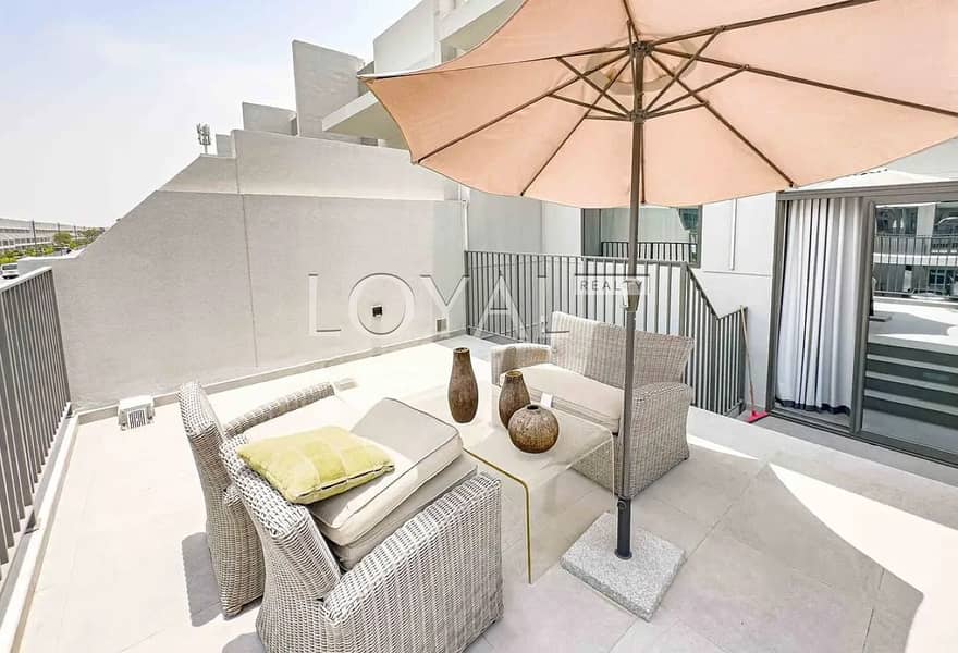 Vacant | Upgraded | Spacious Layout - Image 14