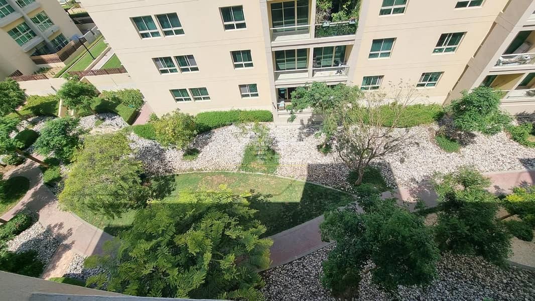 Upgraded One BR Garden View Prime Location