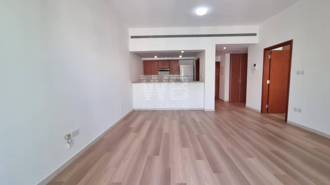 Upgraded One BR Garden View Prime Location