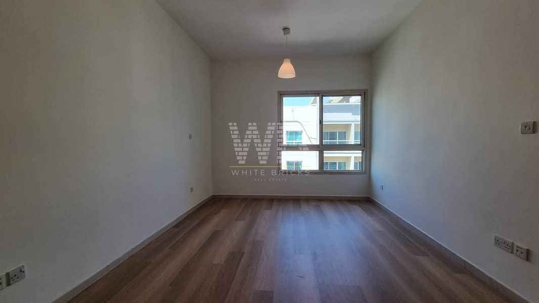 Upgraded One BR Garden View Prime Location - Image 6