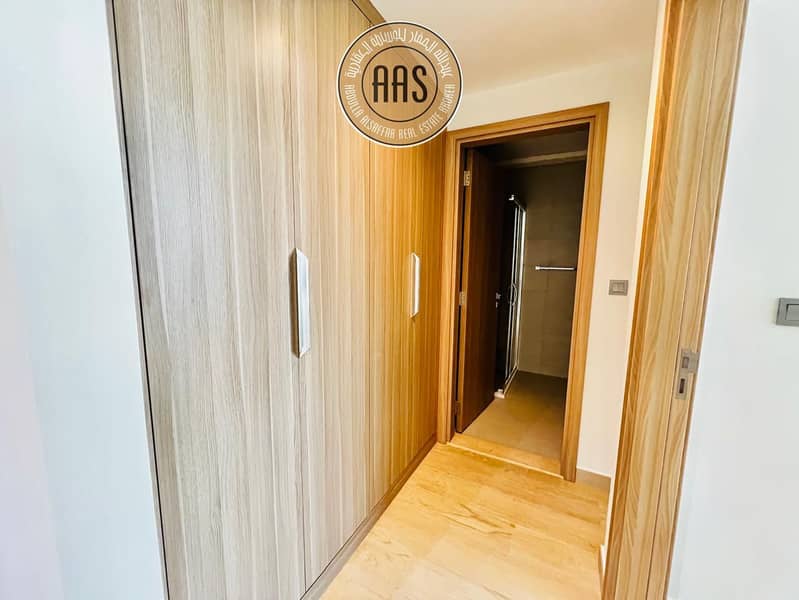 HOT DEAL // HUGE SIZE // STYLISH INTERIORS // PEACEFUL AMBIENCE