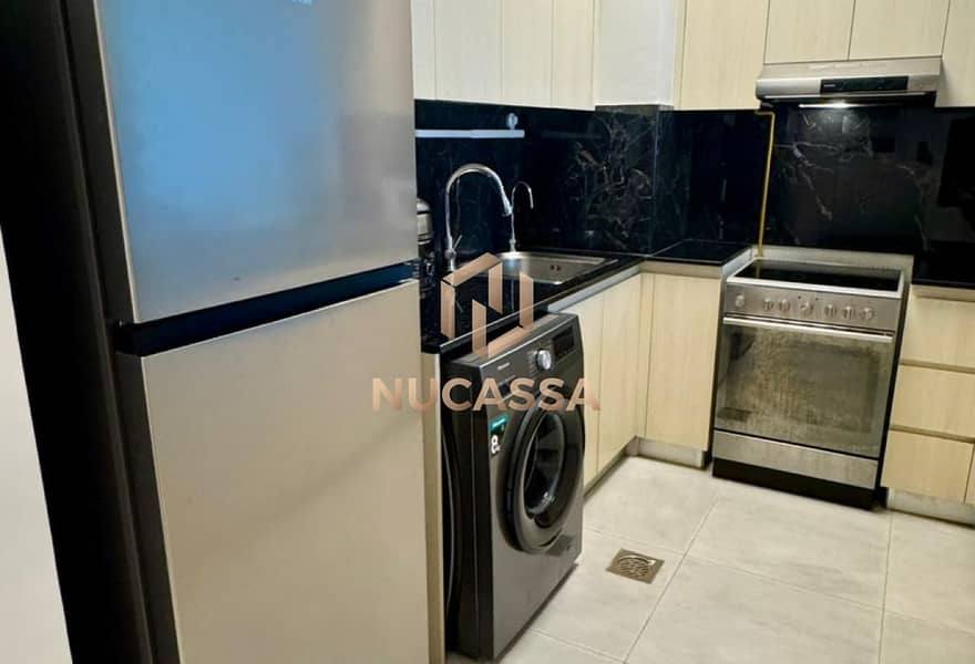 Spacious 2 BR I Prime Location I Pool View - Image 19