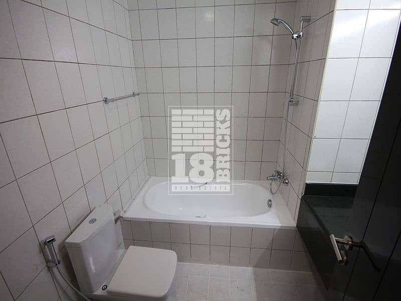 2 Bed + Store + Laundry | Near Metro | Corner Unit - Image 12