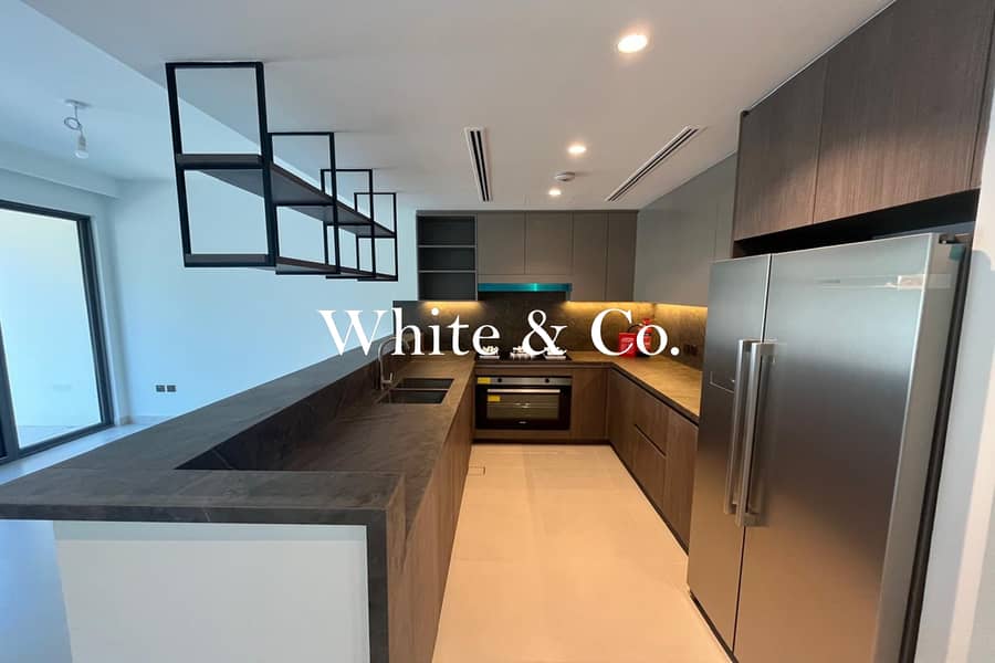 Brand New | Internal Location | View Today