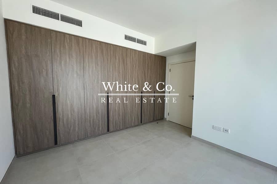 Park Facing | Brand New Unit | Landscaped - Image 11