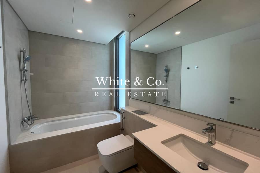 Park Facing | Brand New Unit | Landscaped - Image 18