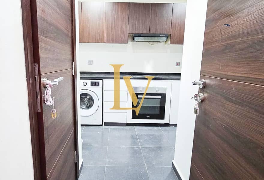 2BED | Closed Kitchen | Rented | R2M11 Type