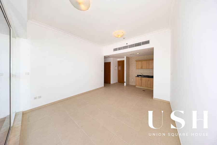 Exclusive | Canal View | Spacious | High Floor - Image 6