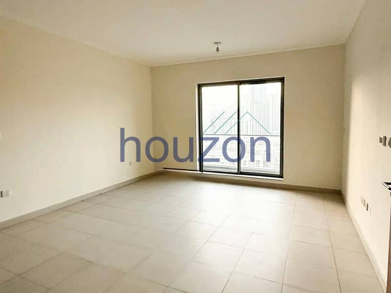 Spacious + Bright 3BR | Unfurnished | Burj View