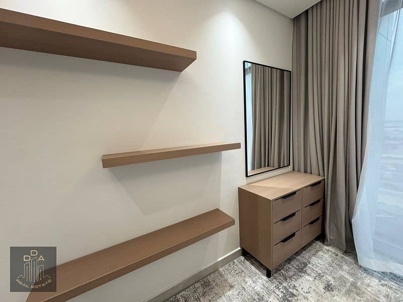 SEMI-FURNISHED | READY | LOW FLOOR | ANNUAL RENT - Image 6