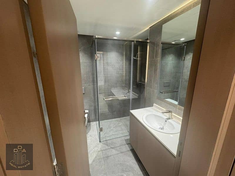 SEMI-FURNISHED | READY | LOW FLOOR | ANNUAL RENT - Image 15