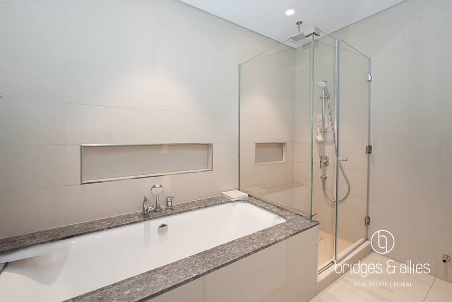 OPEN VIEW | HIGH FLOOR | SPACIOUS AND BRIGHT UNIT - Image 14