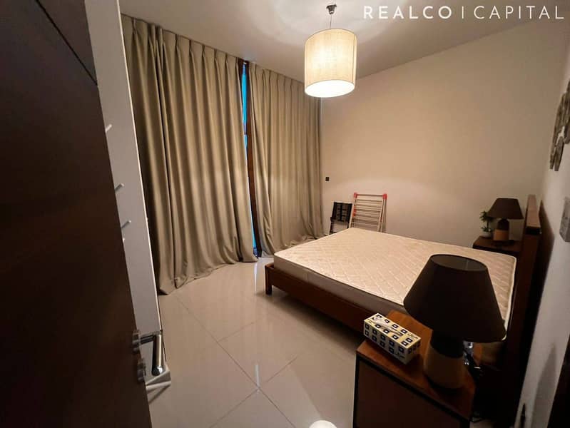 BRAND NEW MIDDLE UNIT FULLY FURNISHED - Image 10