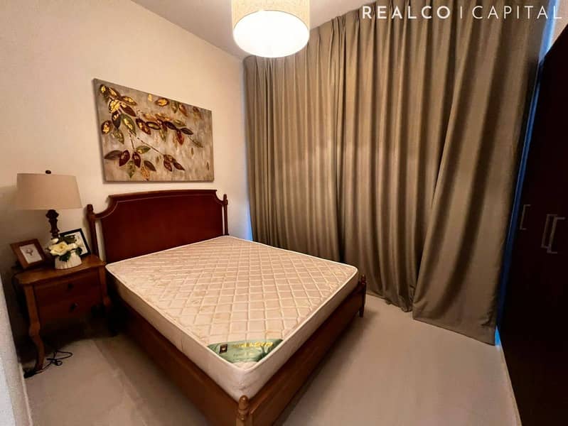 BRAND NEW MIDDLE UNIT FULLY FURNISHED - Image 13