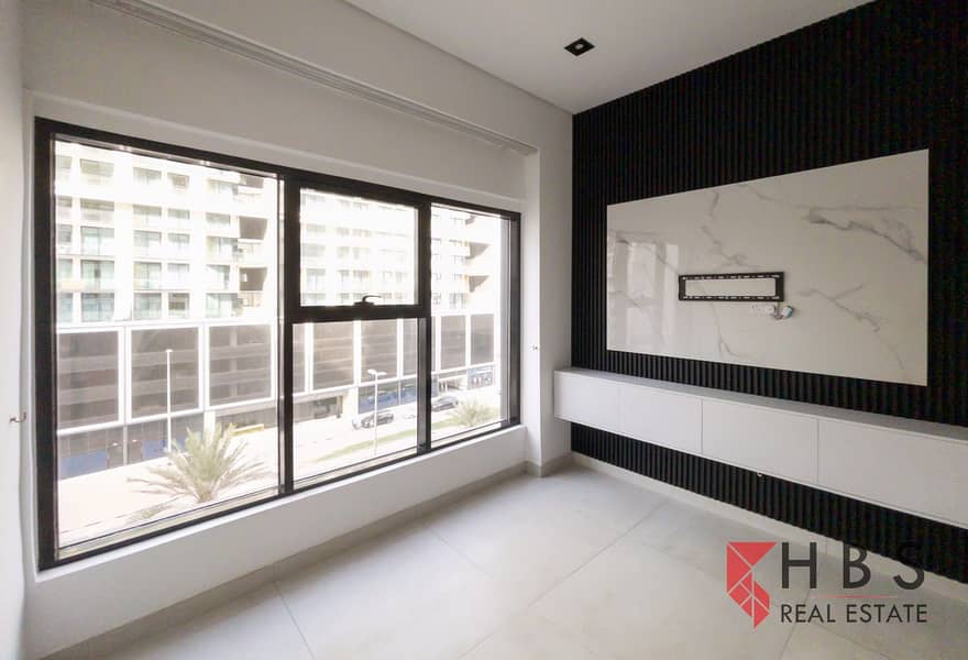 MODERN STUDIO | ROOFTOP POOL ACCESS | MARWA HEIGHTS