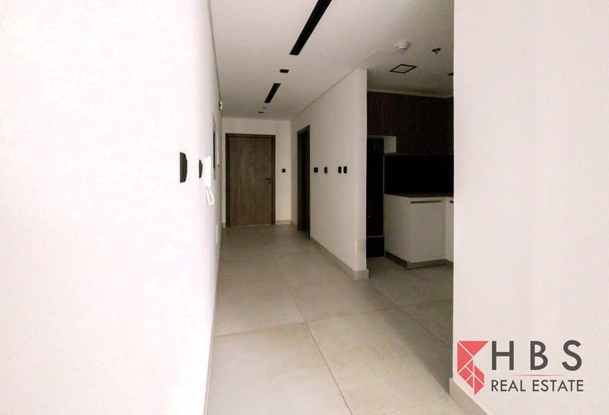 MODERN STUDIO | ROOFTOP POOL ACCESS | MARWA HEIGHTS - Image 6