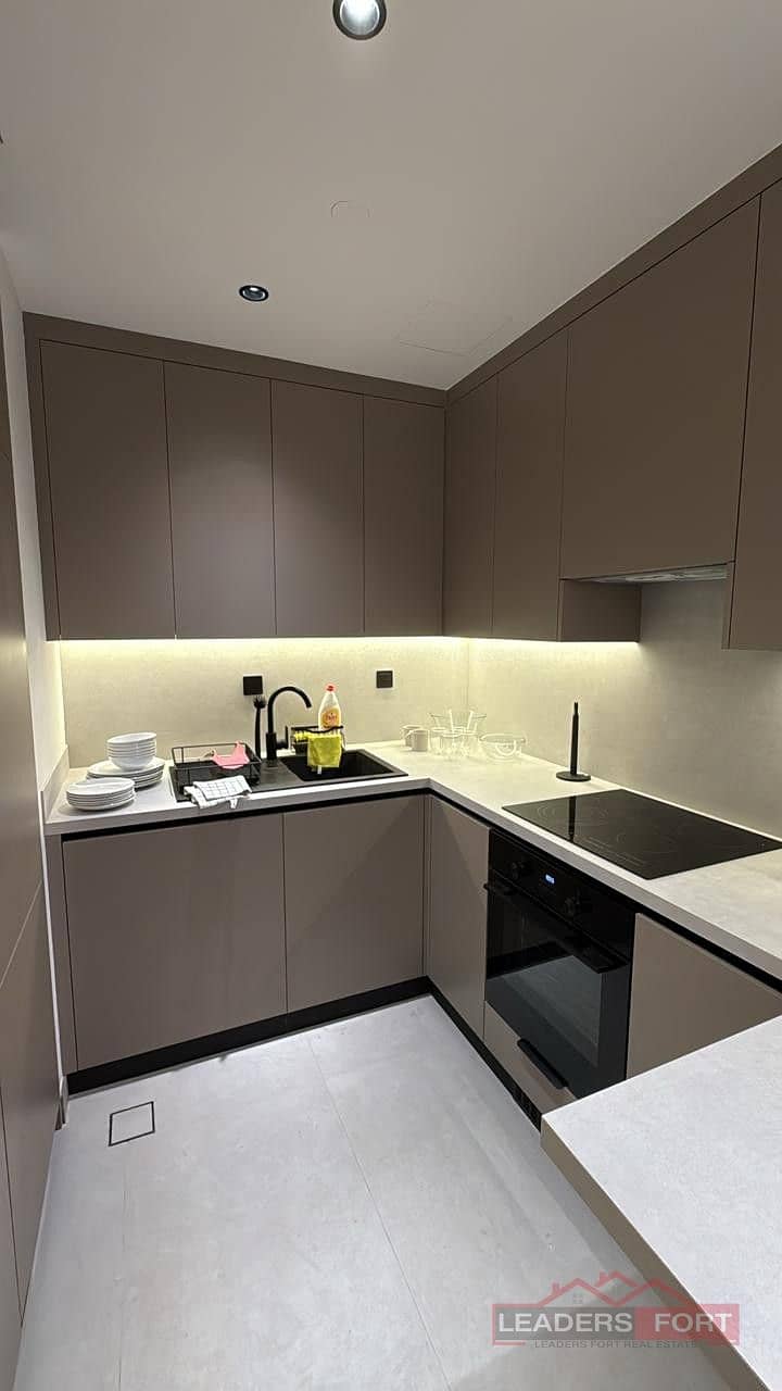 | UPGRADED UNIT | HIGH FLOOR | CLOSE TO METRO | - Image 6