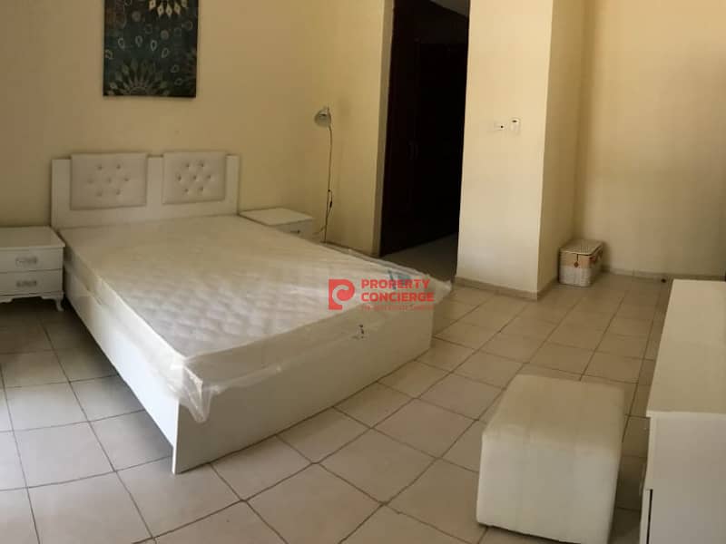 Spacious 1 Bedroom Available for Sale - Image 6