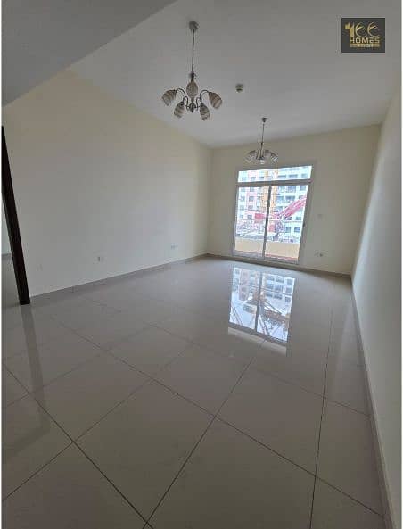 Huge Size | Closed Kitchen | Highly Maintained | High End Ameneties - Image 8