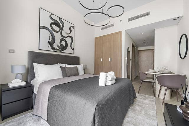 RIVIERA COMMUNITY STUDIO | GREAT MONTHLY DEAL