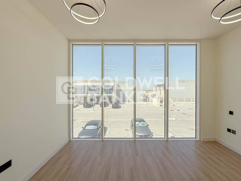 Maids Room | Spacious | Prime Location - Image 10