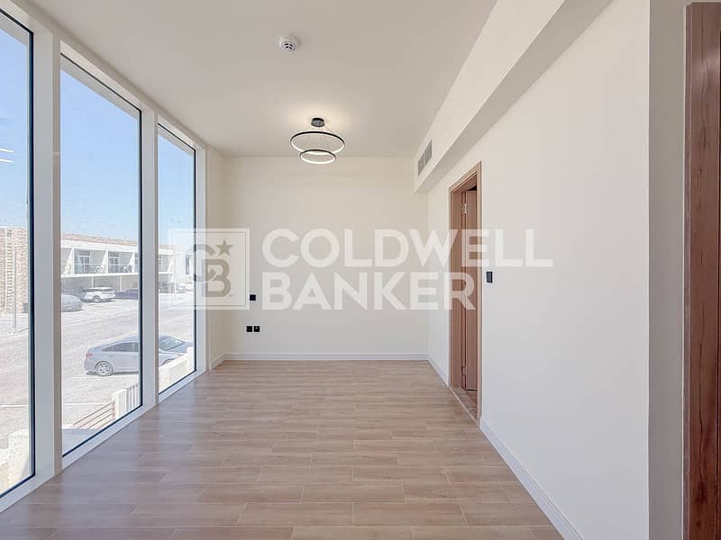 Maids Room | Spacious | Prime Location - Image 12