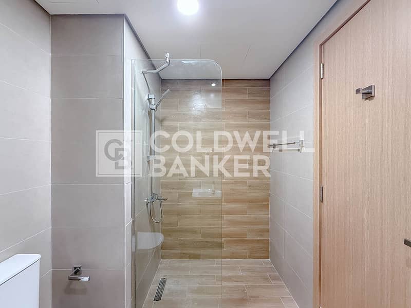 Maids Room | Spacious | Prime Location - Image 16