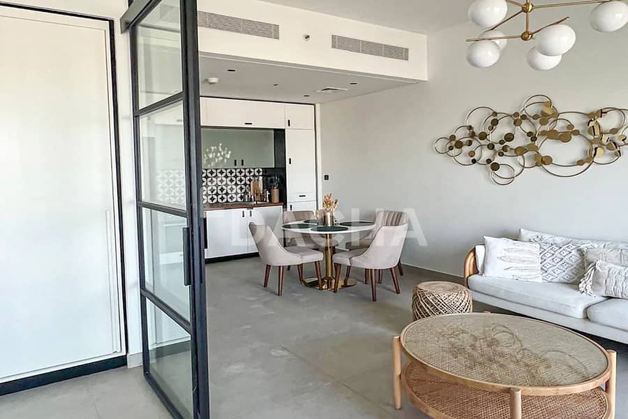 Fully Furnished | Burj Khalifa views | Vacant Soon