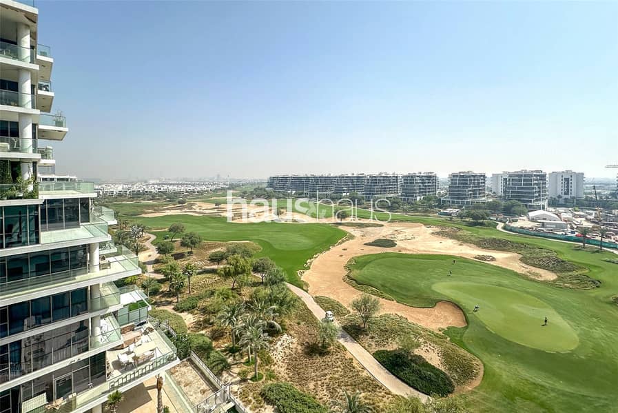 Amazing Golf Views | Large Terrace | Bright Unit
