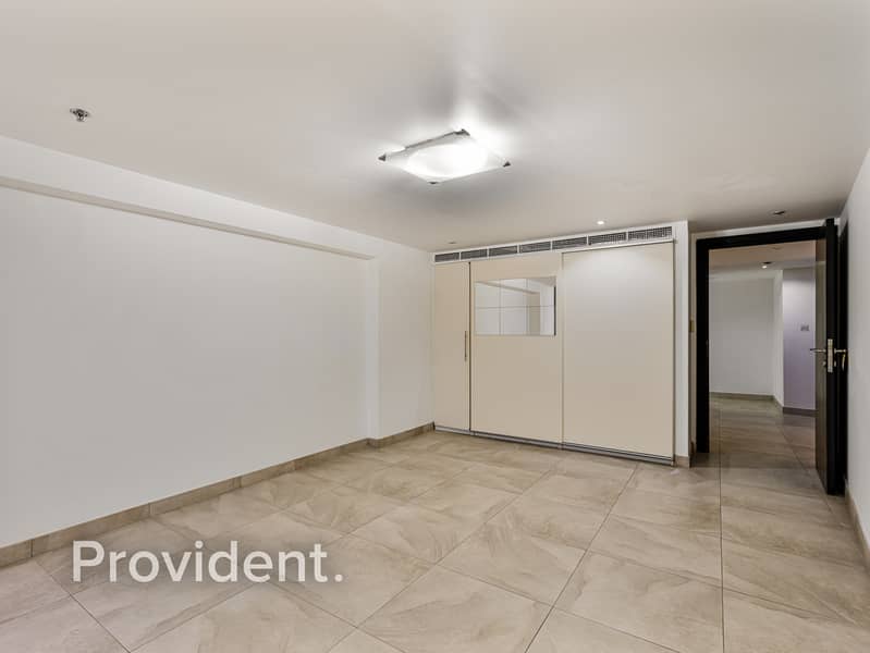 Spacious 3BR Apartment | Prime Location | Sadaf 7