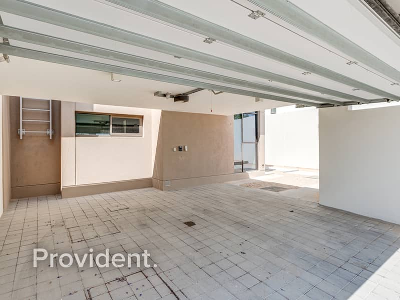 Best Price | Corner Unit | Spacious