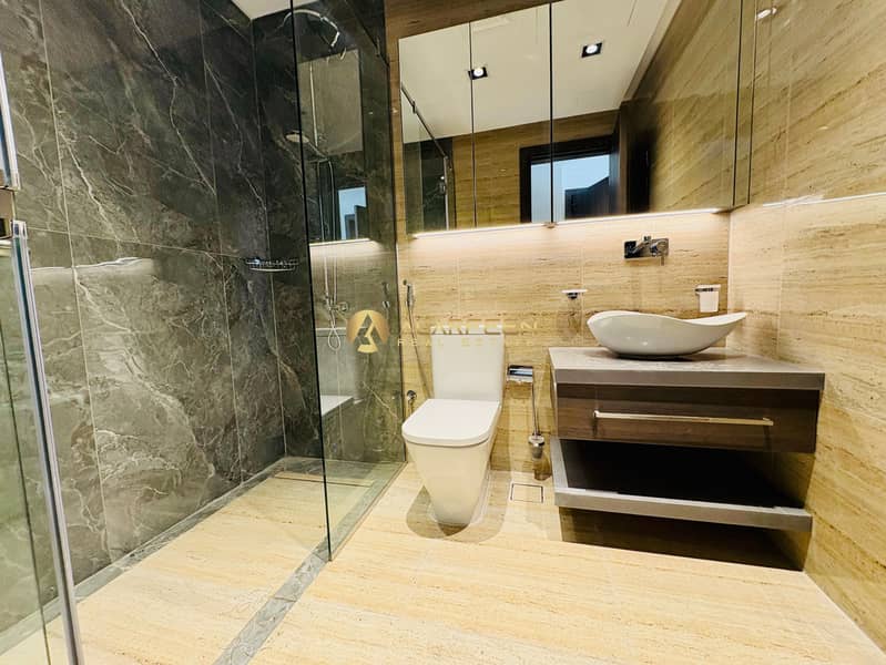 Prime Location | Furnished | 1BHK With Maid Room - Image 9