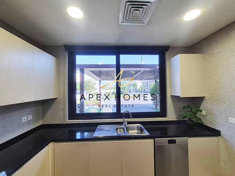 Upgraded THL Type | Vastu | Vacant on Transfer - Image 17