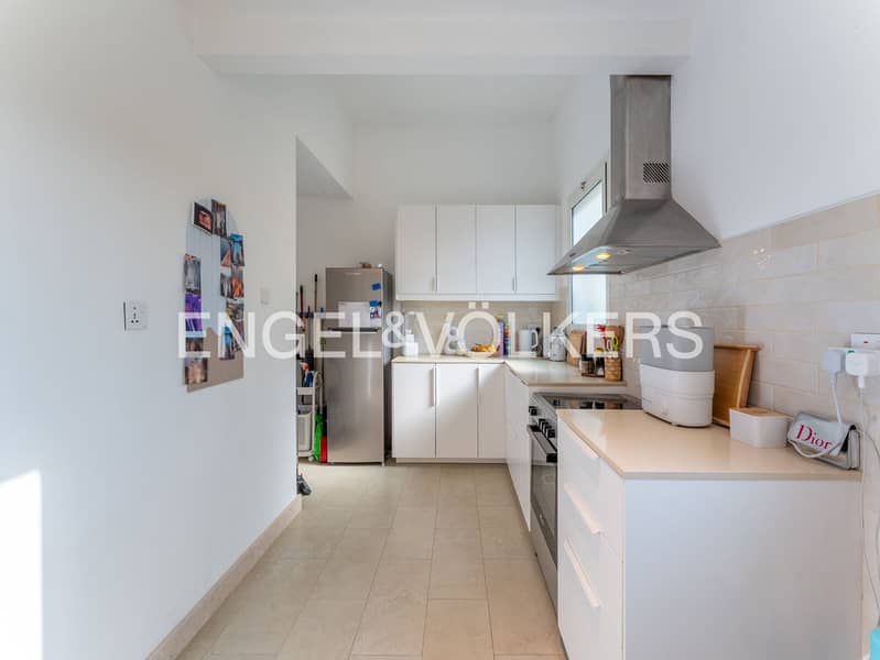 Exclusive | Prime Unit | Bright | Unfurnished - Image 6