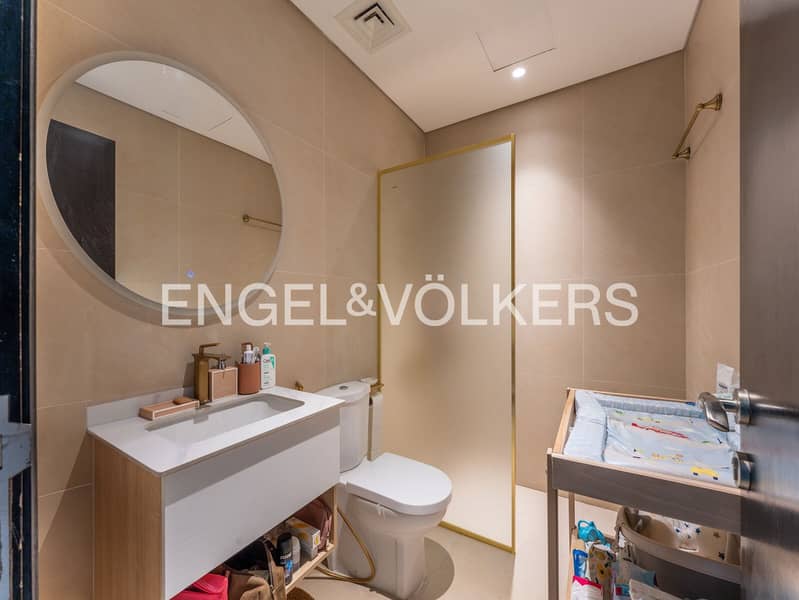 Exclusive | Prime Unit | Bright | Unfurnished - Image 21