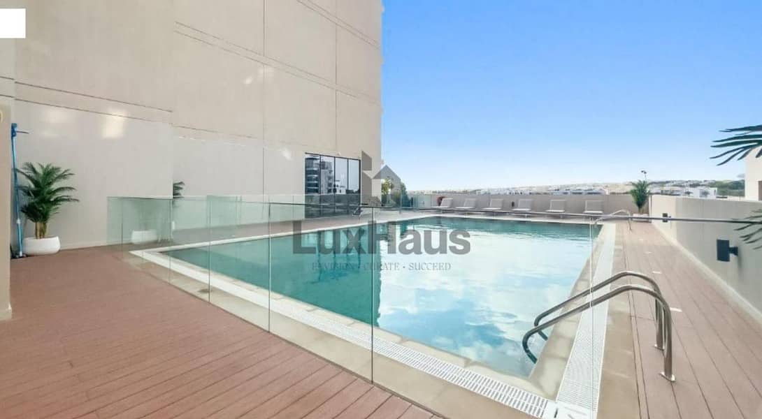 Premium Furnished | prime Location | Available Now - Image 6