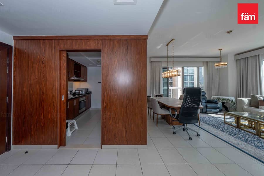 Luxury Living| Vacant Soon| Fully Furnished - Image 9