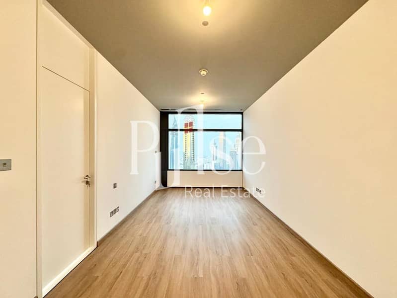 Spacious 2BR | DIFC and Sea Views | High Floor