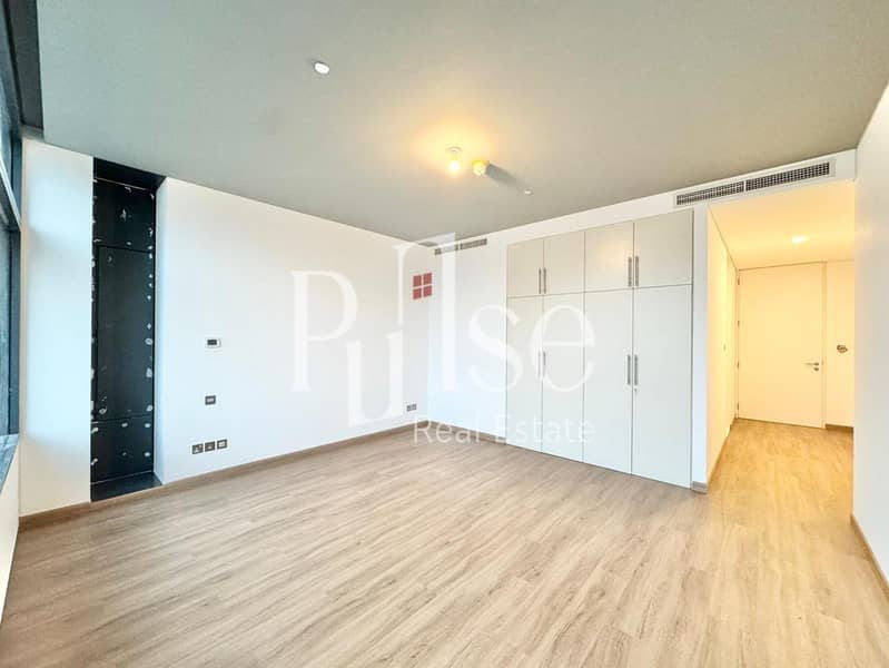 Spacious 2BR | DIFC and Sea Views | High Floor - Image 9